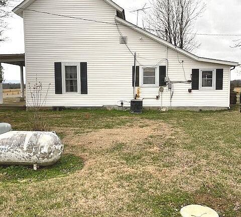 4th image of 4620 Holy Cross Rd