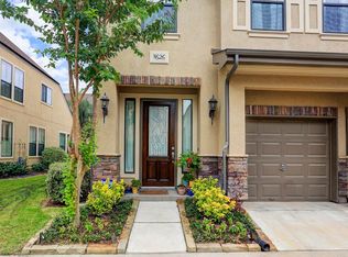 11626 Royal Oaks Vw, Houston, TX 77082
