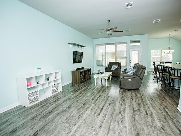 5th image of 5210 Fenton Ln