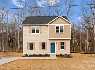 211 E Florida Ave, Bessemer City, NC 28016