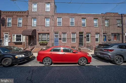 1916 S Alder St Photo 1