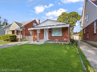 7639 Faust Ave, Detroit, MI 48228