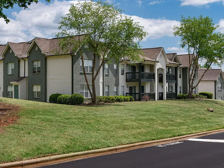 The Weathersby at Station Circle — Photo 4