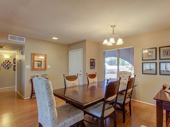 4th image of 11014 N 54th Dr