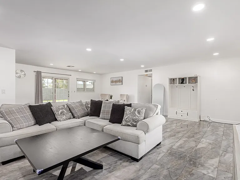 1853 W Plata Ave — Photo 9