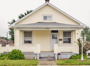 208 E 4th St, Waterloo, IL 62298