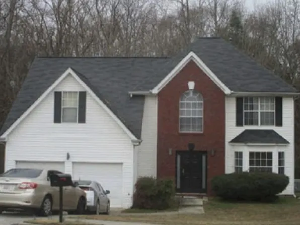 1260 Pebble Ridge Ln, Hampton, GA 30228