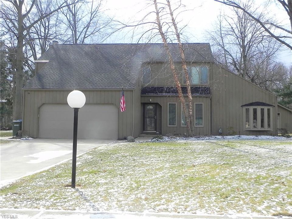 1st image of 32647 Admirals Way