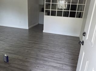 205 W 42nd St, Jacksonville, FL 32208