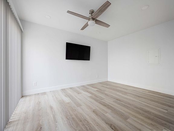 2nd image of 4919 Long Branch Ave