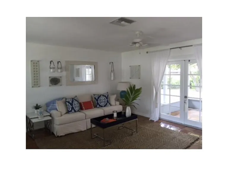 6715 Avenue D — Photo 11