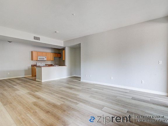 4th image of 24909 Madison Ave Unit 2122