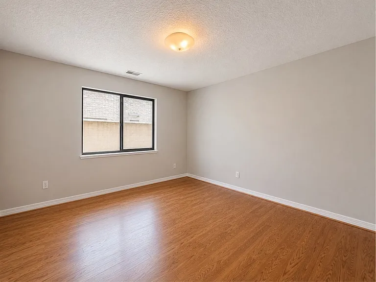 1746 Ocean Grove Dr — Photo 20