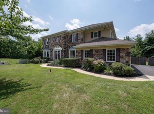 927 Capitol Cir, East Norriton, PA 19403
