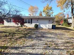 285 N River Rd, Waterville, OH 43566