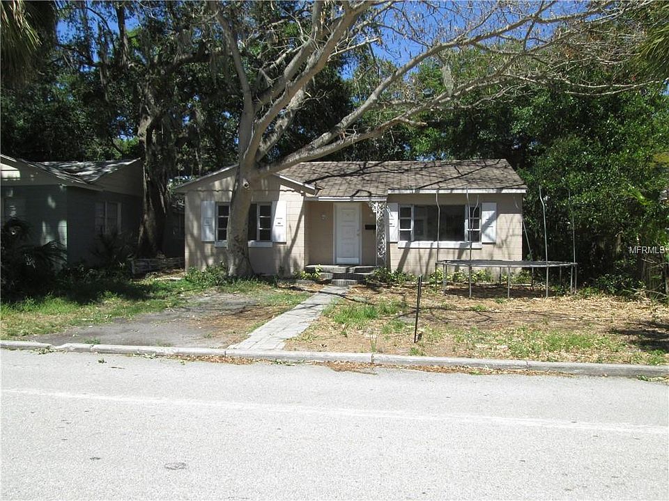1st image of 2770 Edwards Ave S