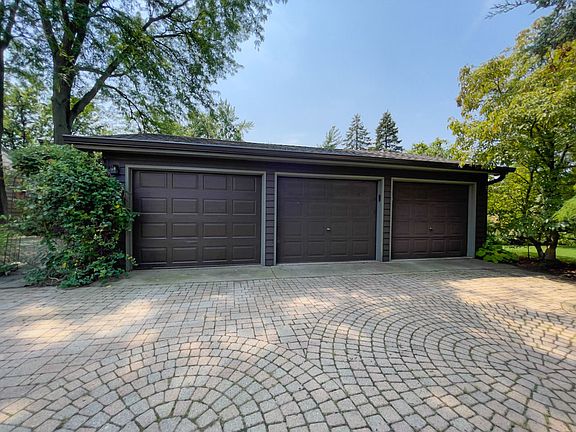 3rd image of 4708 Woodward Ave