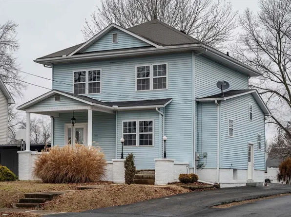 106 E Boulevard St, Marion, IL 62959