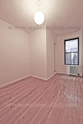 Rented by R New York | media 12