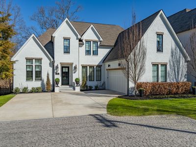2470 Abbott Martin Rd, Nashville, TN, 37215