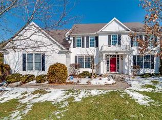 14689 Old Farm Rd, Granger, IN 46530