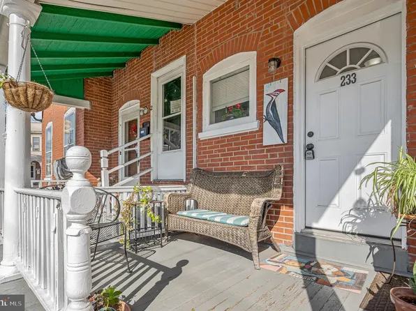 233 W 30th St, Wilmington, DE 19802