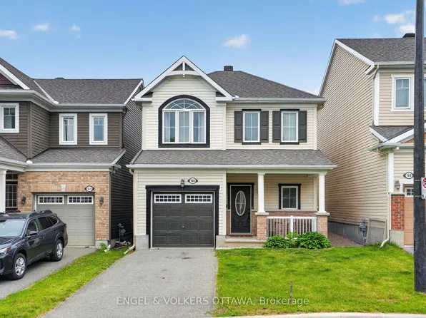 166 Lily Pond St, Ottawa, ON K2M 0J5
