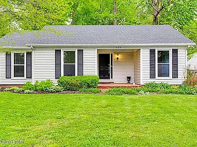 3 bed, 1115 sqft, $1,750 — Photo 2
