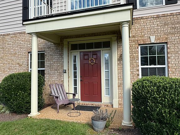 4th image of 520 Siena Ln