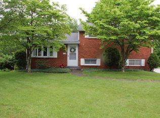 517 Bloomfield Dr, Greensburg, PA