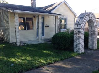 519 Hankes Ave, Aurora, IL 60505