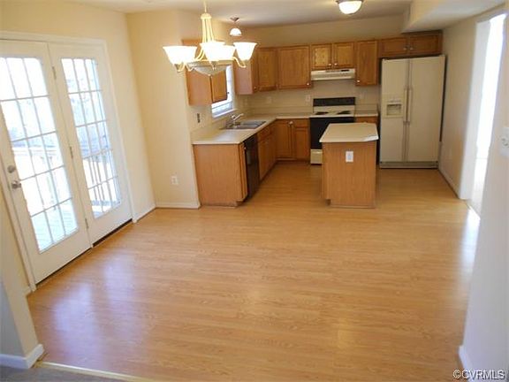 4th image of 9553 Hungary Woods Dr