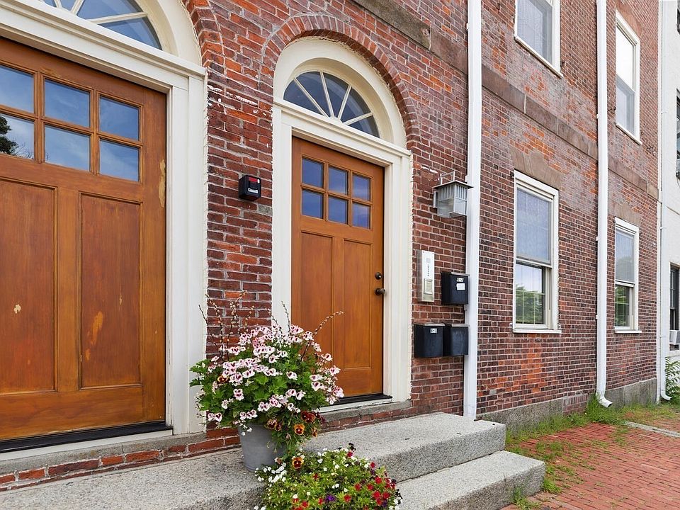1st image of 6 Union St #3