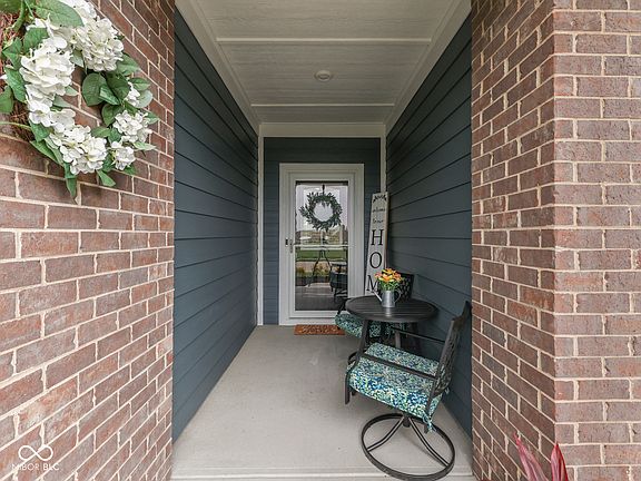 4th image of 3697 Chalmers Dr