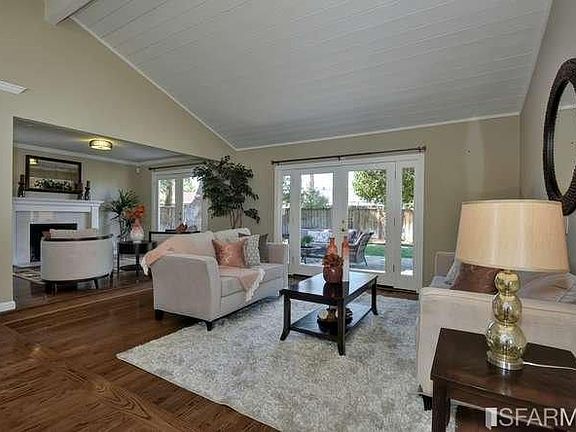 3rd image of 831 Jansen Ave