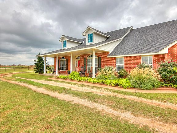 4th image of 6354 NE Abby Ln