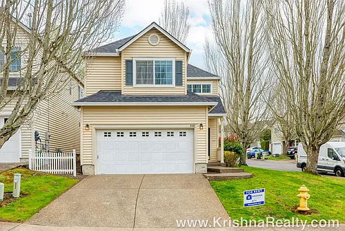 6408 NW Starflower Dr Photo 1