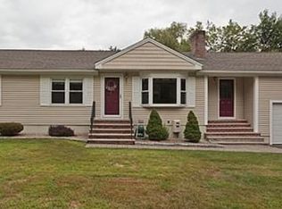 46 Pine Hill Rd, Chelmsford, MA 01824