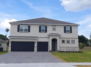595 Avila Pl, Howey In The Hills, FL 34737
