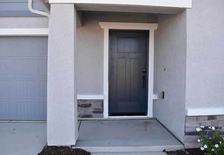 4027 Bayonet Dr — Photo 4