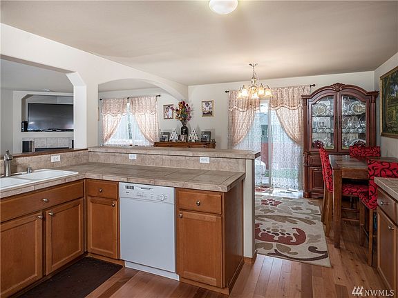 5th image of 12716 SE 278th Pl