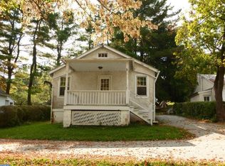 6 Midgley Ln, Phoenixville, PA 19460