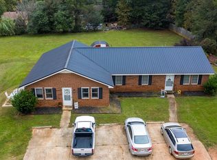 1765 Cedar Shoals Dr, Athens, GA 30605