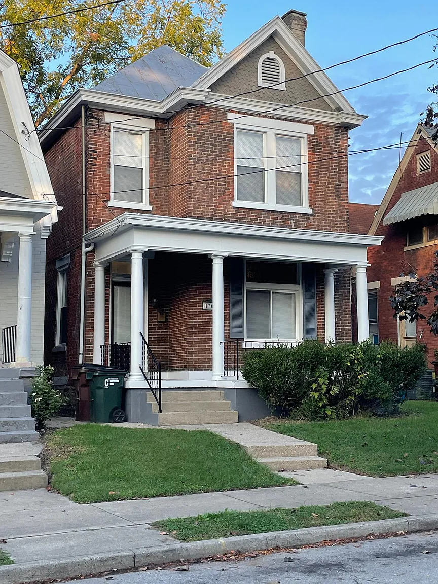 1705 Woodburn Ave photo 1