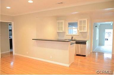5th image of 5825 Riverton Ave