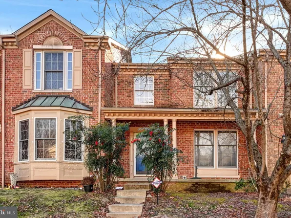 2739 Valley Park Dr, Baltimore, MD 21209