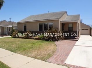 2218 Roswell Ave, Long Beach, CA 90815