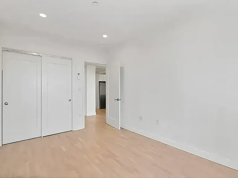 2600 7th Ave #6B — Photo 15