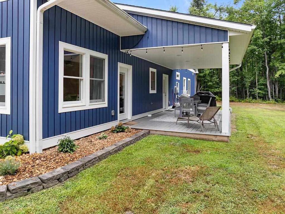 1st image of 4402 W Stutsmanville Rd