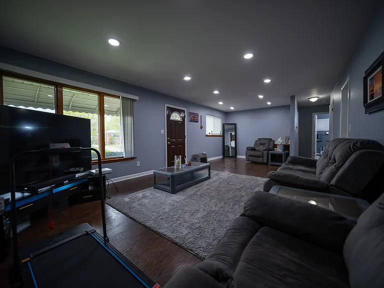 28660 Patricia Ave — Photo 6